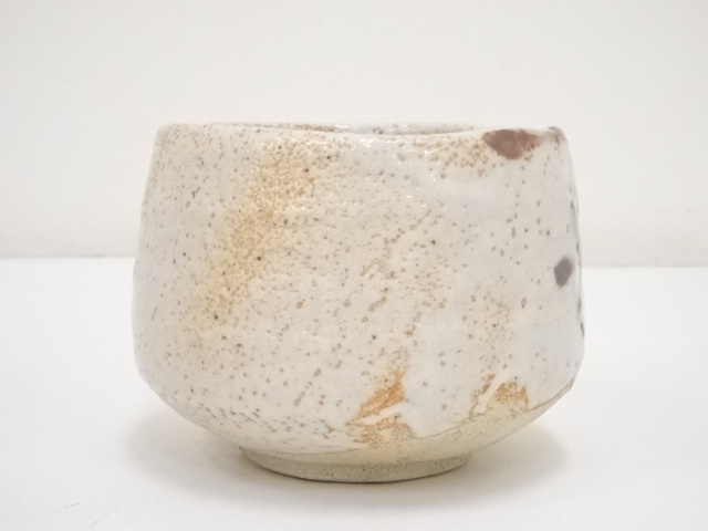 道具 ] - 道具 晴雲造 志野茶碗（共箱） | ネットショップ圭 netshop